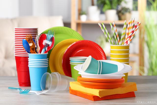 中國(guó)生活用品（日用百貨）行業(yè) 市場(chǎng)規(guī)模現(xiàn)狀與未來(lái)發(fā)展趨勢(shì)展望