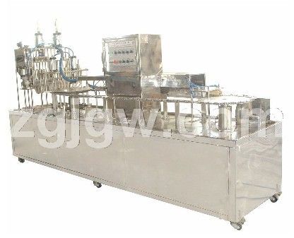 供應棒棒冰自動充填封口機 性能穩(wěn)定，品質(zhì)保證，可定制采購——汕頭市金平區(qū)湘源食品機械廠引領(lǐng)行業(yè)創(chuàng)新